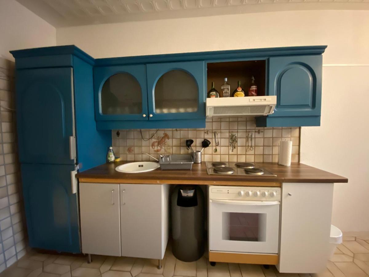 Central Shared Apartment, Friesenplatz كولونيا المظهر الخارجي الصورة