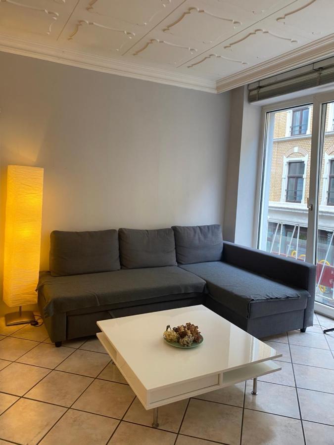 Central Shared Apartment, Friesenplatz كولونيا المظهر الخارجي الصورة