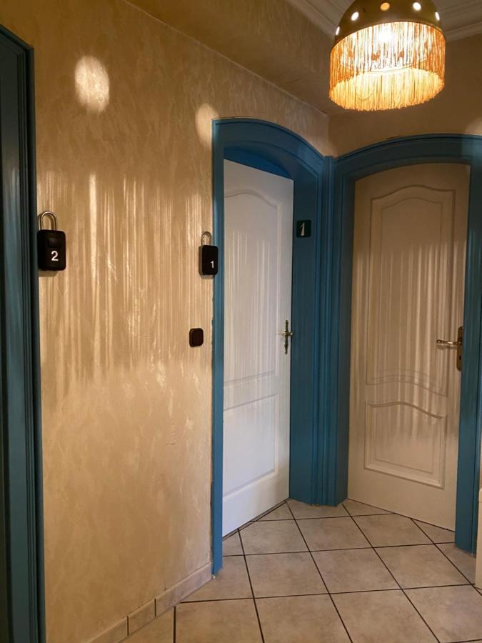 Central Shared Apartment, Friesenplatz كولونيا المظهر الخارجي الصورة